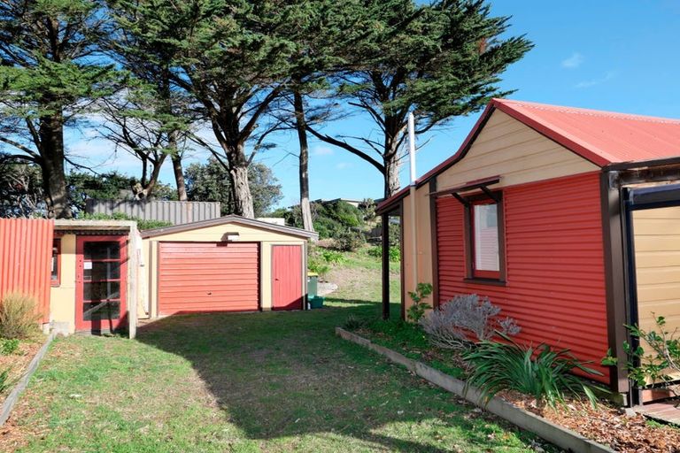 Photo of property in 637 Waitarere Beach Road, Waitarere Beach, Levin, 5510