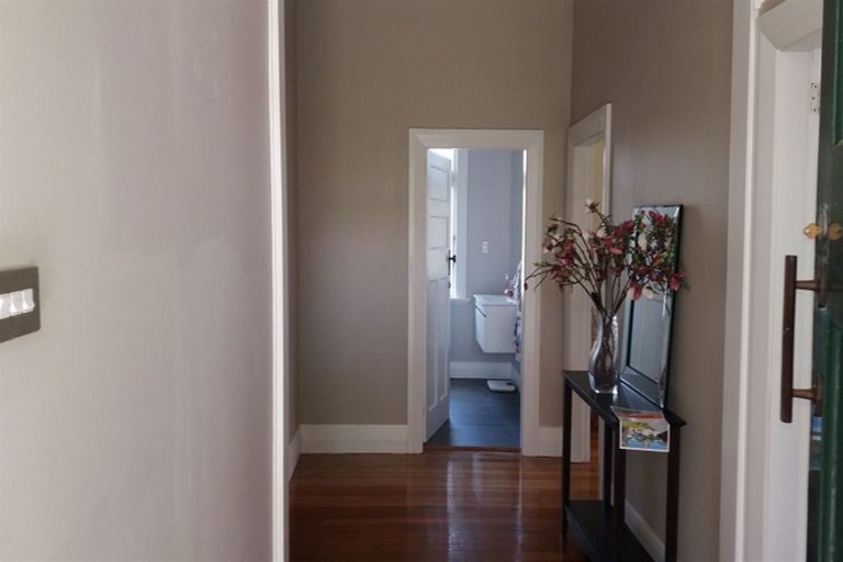 Photo of property in 185 Kenmure Road, Kenmure, Dunedin, 9011