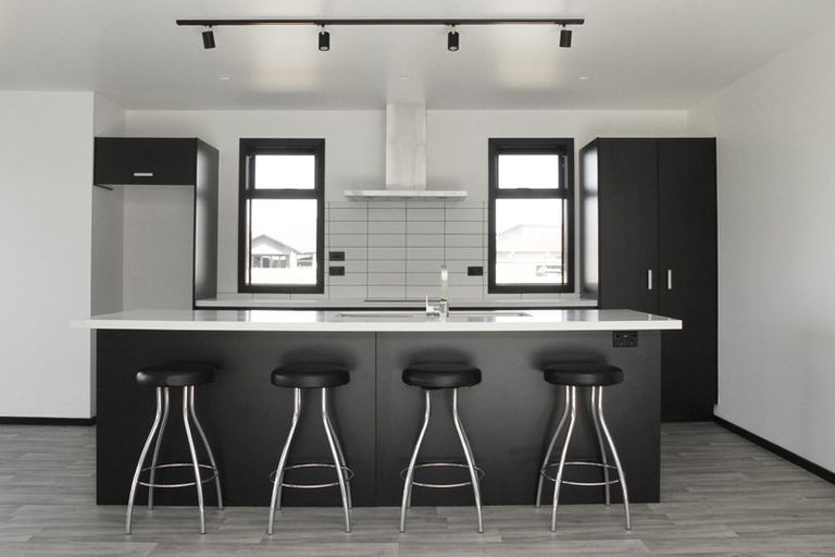 Photo of property in 20 Awatira Drive, Papamoa Beach, Papamoa, 3118