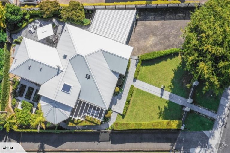 Photo of property in 71 Beach Road, Mellons Bay, Auckland, 2014