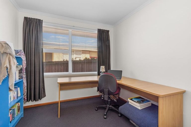 Photo of property in 87a Roberta Drive, Somerfield, Christchurch, 8024