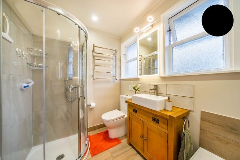 Photo of property in 36 Dyer Street, Epuni, Lower Hutt, 5011