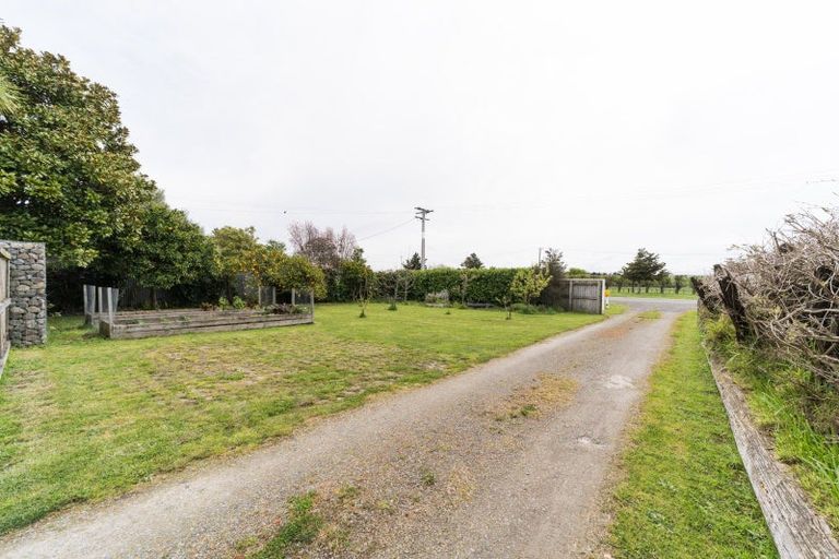 Photo of property in 32 Pioneer Highway, Awapuni, Palmerston North, 4412