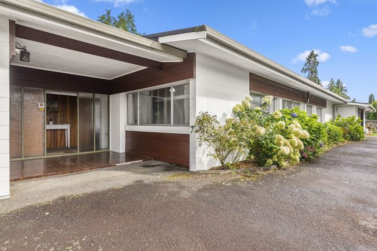 Photo of property in 12 Mildred Place, Springfield, Rotorua, 3015