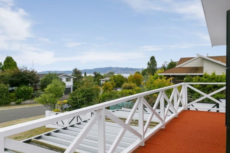 Photo of property in 6 Hampstead Place, Richmond Heights, Taupo, 3330