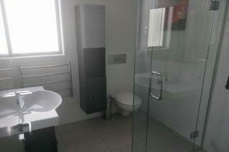 Photo of property in 292 Devon Street West, New Plymouth, 4310