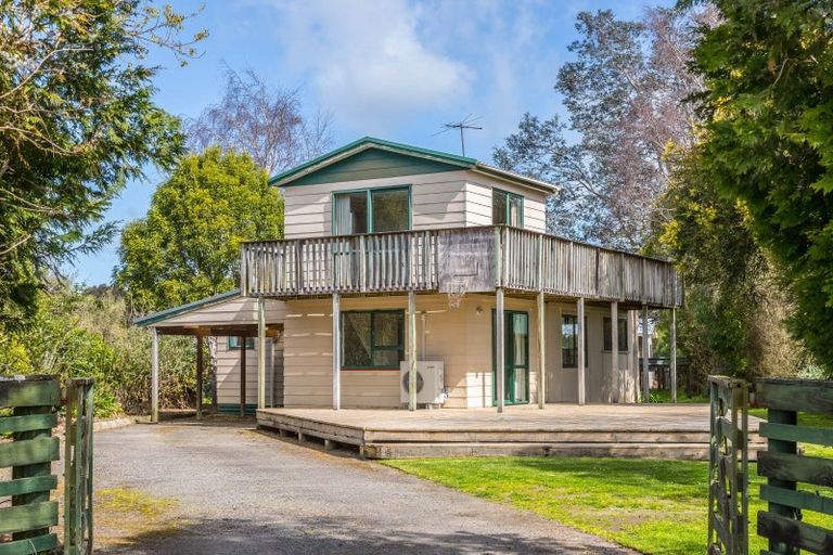 Photo of property in 51 Charles Street, Carterton, 5713