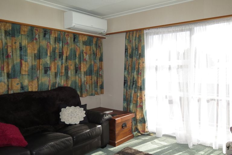 Photo of property in 2/345 Church Street, West End, Timaru, 7910