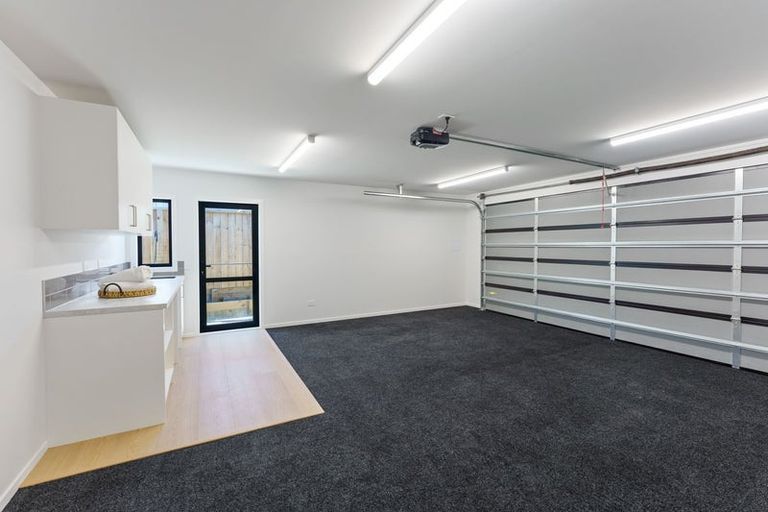 Photo of property in 166 Karuhiruhi Street, Waikanae, 5036