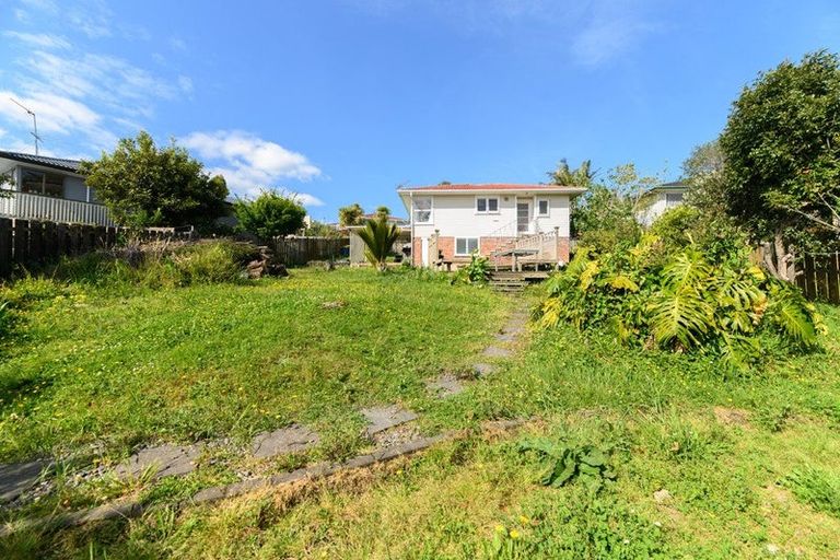 Photo of property in 30 Seon Place, Birkdale, Auckland, 0626