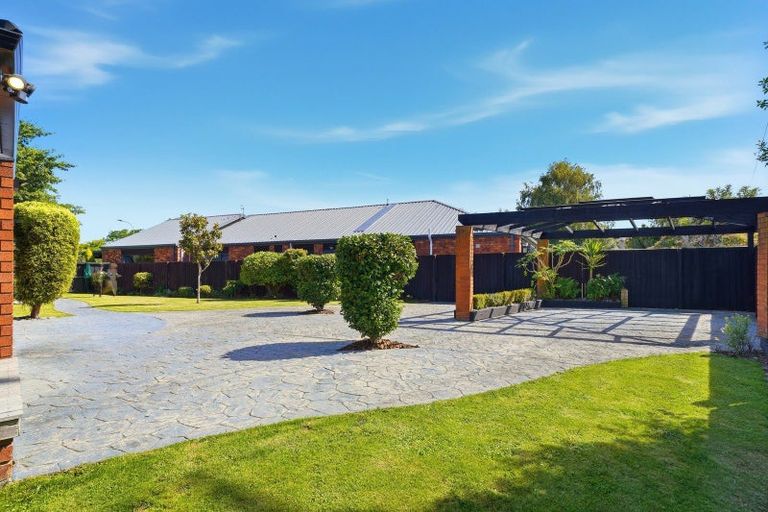 Photo of property in 49 Kedleston Drive, Avonhead, Christchurch, 8042