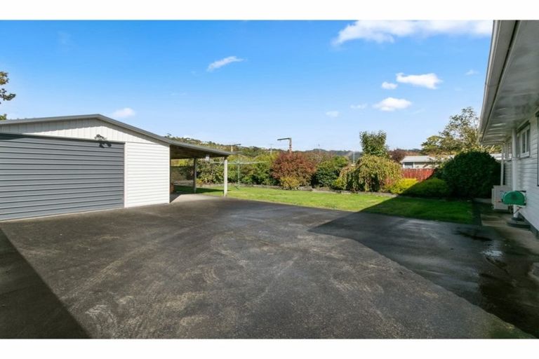 Photo of property in 11 Marion Street, Silverstream, Upper Hutt, 5019