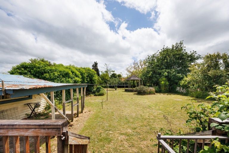 Photo of property in 3 Collins Crescent, Feilding, 4702