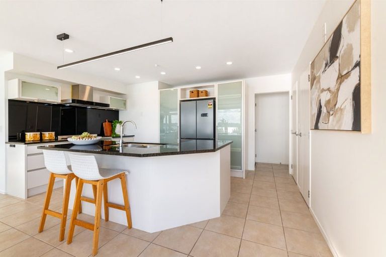 Photo of property in 6b Arkley Avenue, Farm Cove, Auckland, 2012