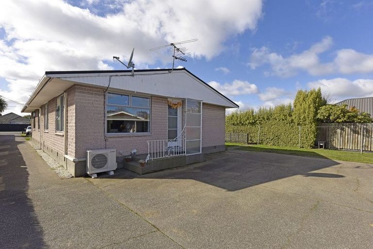 Photo of property in 4/84 Amyes Road, Hornby, Christchurch, 8042