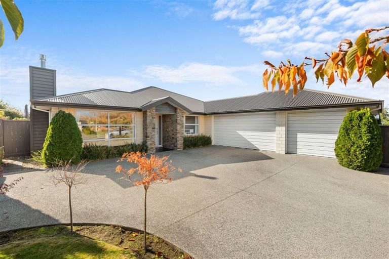 Photo of property in 34 Josephine Crescent, Aidanfield, Christchurch, 8025