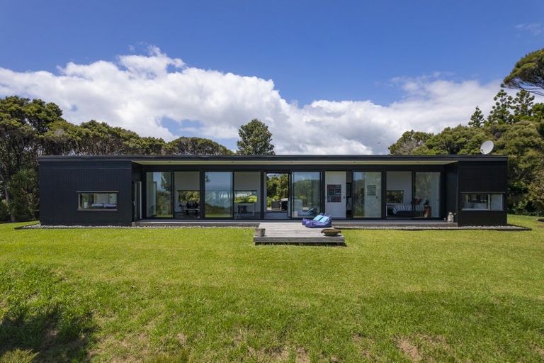 Photo of property in 79a Peninsula Parade, Hihi, Mangonui, 0494