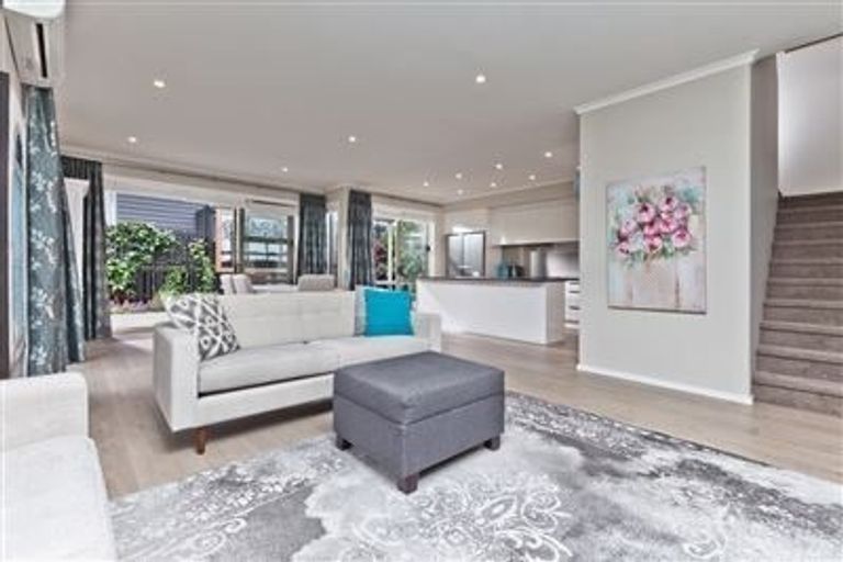 Photo of property in 46 Bomb Point Drive, Hobsonville, Auckland, 0616