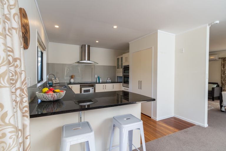 Photo of property in 235 Devich Road, Mangawhai, Kaiwaka, 0573