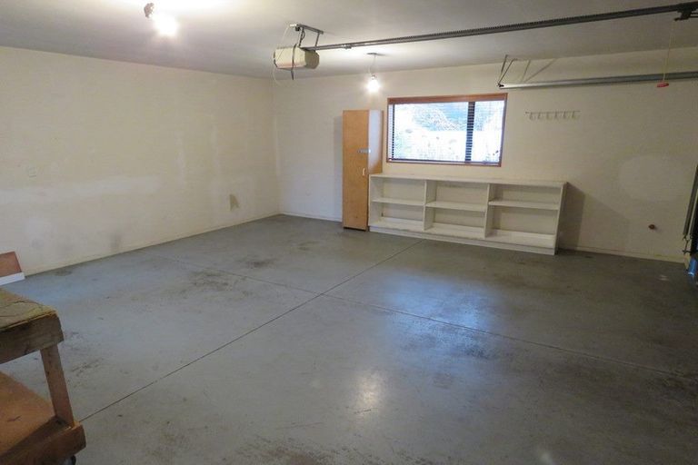 Photo of property in 4 Parkstone Avenue, Ilam, Christchurch, 8041