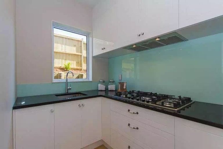 Photo of property in 216e Metcalfe Road, Ranui, Auckland, 0612