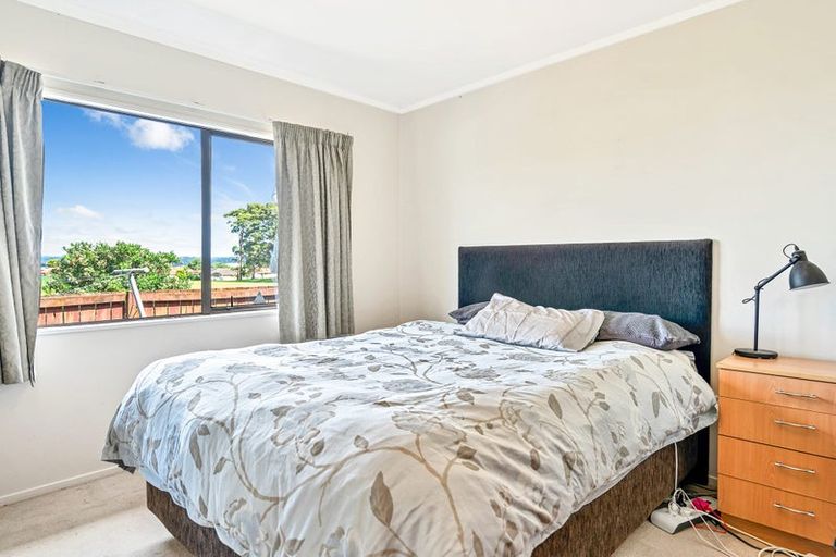 Photo of property in 246 Te Atatu Road, Te Atatu South, Auckland, 0610