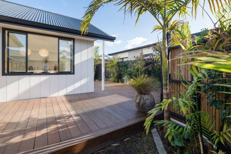 Photo of property in 8 Huanui Close, Papamoa Beach, Papamoa, 3118