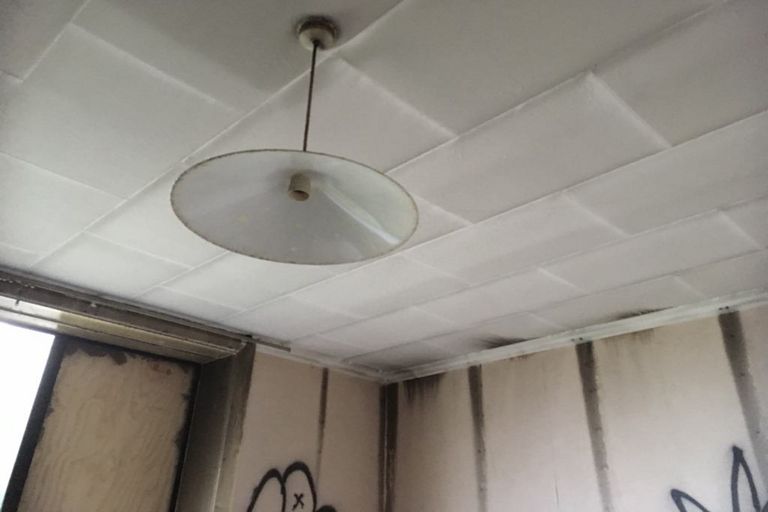 Photo of property in 284 Oxford Street, South Dunedin, Dunedin, 9012