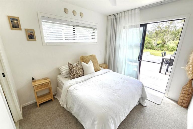 Photo of property in 104 Karearea Way, Matarangi, Whitianga, 3592