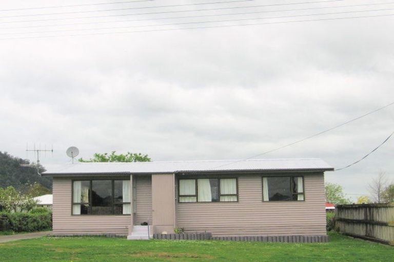 Photo of property in 9 Wyatt Avenue, Te Aroha, 3320