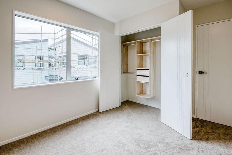 Photo of property in 18 Tumu Road, Papakura, 2110