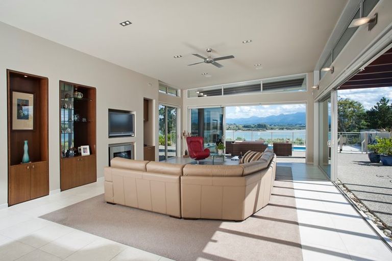 Photo of property in 193 Kina Peninsula Road, Tasman, Upper Moutere, 7173