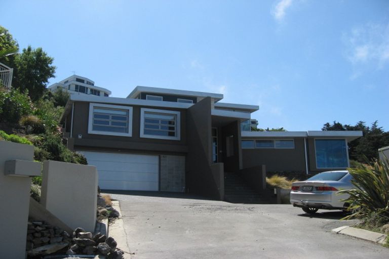 Photo of property in 12 Defender Lane, Redcliffs, Christchurch, 8081