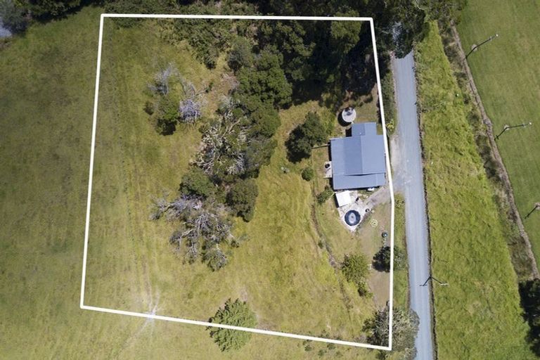 Photo of property in 18 Waikoura Road, Kaeo, 0478