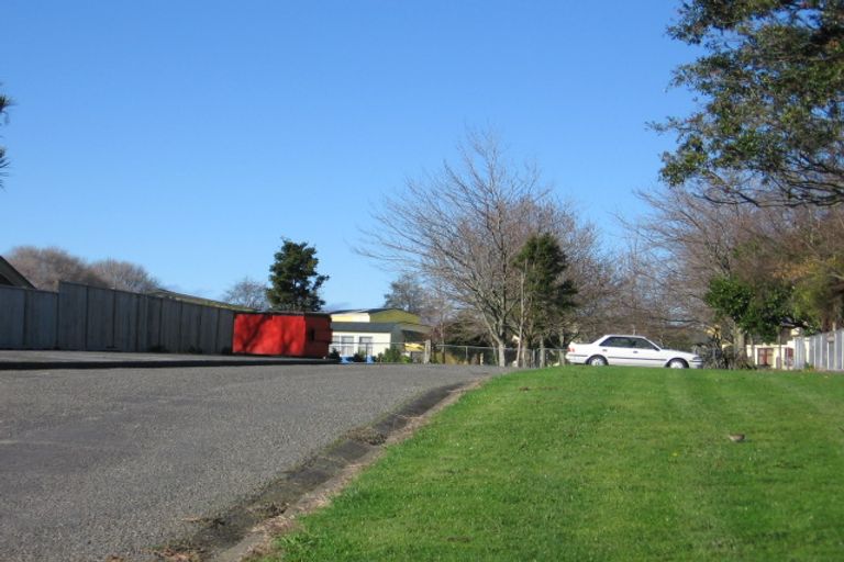 Photo of property in 63 Abraham Crescent, Milson, Palmerston North, 4414