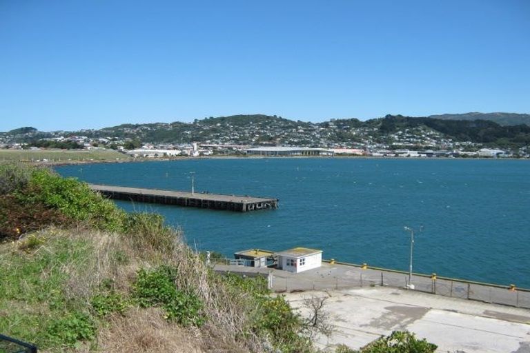 Photo of property in Shelley Bay Terraces, 1/61 Maupuia Road, Maupuia, Wellington, 6022