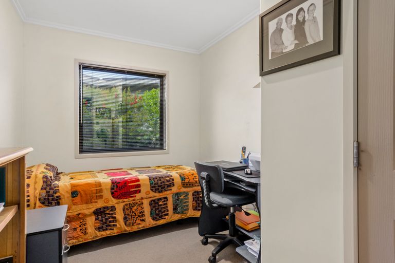 Photo of property in 16 Harbour View Road, Point Wells, Warkworth, 0986