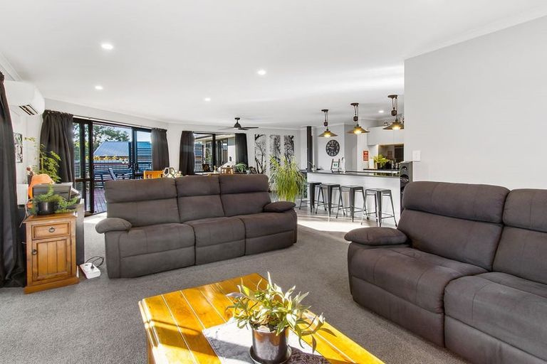 Photo of property in 9a Eric Batchelor Place, Waimate, 7924