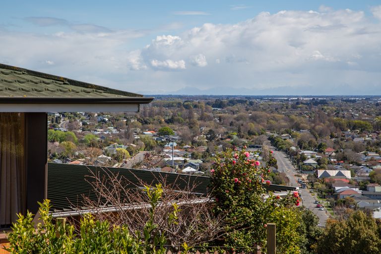 Photo of property in 2/66 Parklands Drive, Huntsbury, Christchurch, 8022