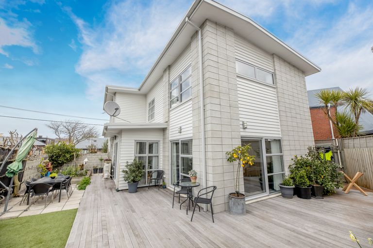 Photo of property in 48b Dickens Street, Addington, Christchurch, 8024