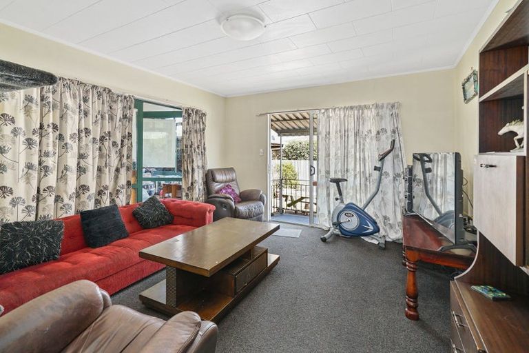 Photo of property in 2/61 Leicester Street, Stoke, Nelson, 7011