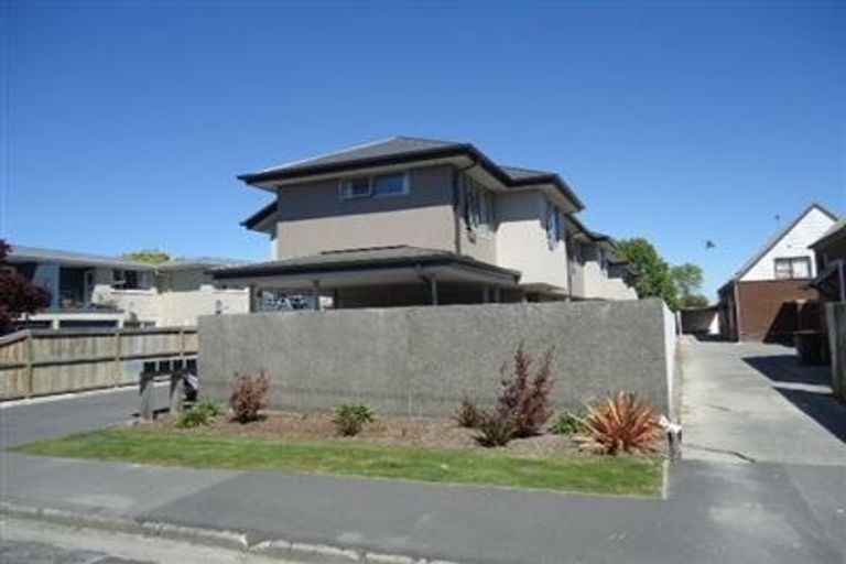 Photo of property in 55c Brockworth Place, Riccarton, Christchurch, 8011