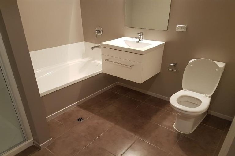 Photo of property in 2/114 Mitchell Street, Brooklyn, Wellington, 6021