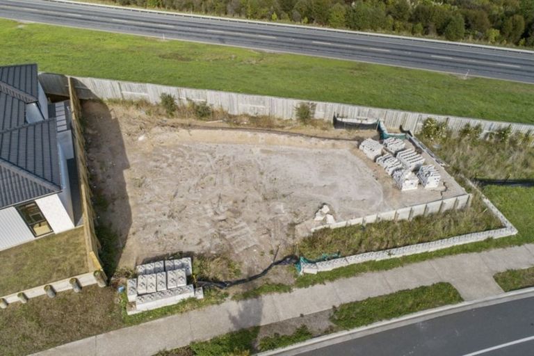 Photo of property in 310 Lakes Boulevard, Pyes Pa, Tauranga, 3112