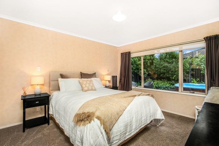 Photo of property in 8 Rushbury Place, Randwick Park, Auckland, 2105
