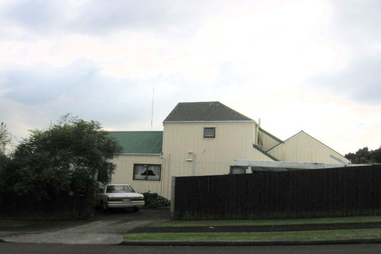 Photo of property in 2 Deodar Place, Totara Heights, Auckland, 2105