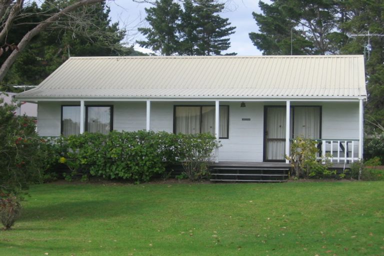 Photo of property in 106 Winslow Place, Matarangi, Whitianga, 3592