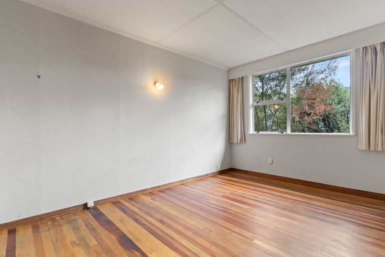 Photo of property in 83 Victoria Street, Carterton, 5713