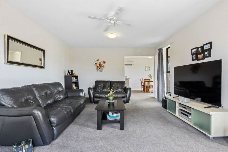 Photo of property in 2/24 Kingrove Street, Bishopdale, Christchurch, 8053