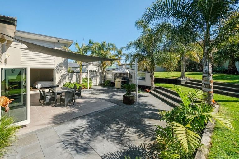 Photo of property in 32 Jacob Lane, Riverdale, Gisborne, 4010